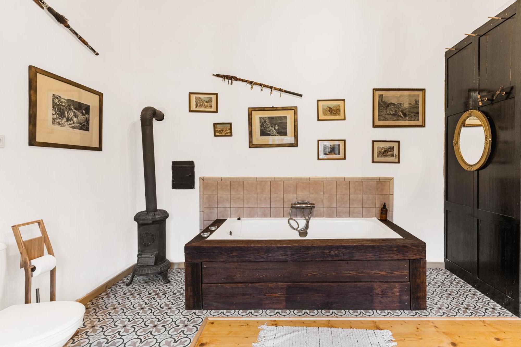 Sovi Dom- Historicke Apartmany Z 19 Storocia, 4Km Od Banskej Stiavnice Svaty Anton ภายนอก รูปภาพ